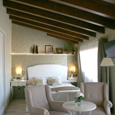 Hotel Castillo De Alquézar Buitenkant foto