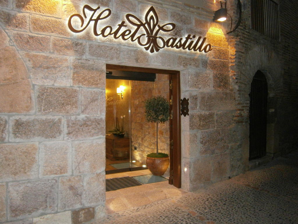 Hotel Castillo De Alquézar Buitenkant foto