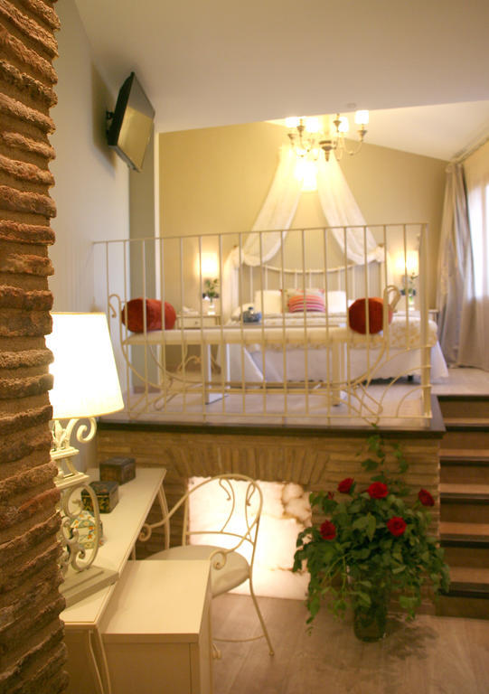 Hotel Castillo De Alquézar Kamer foto