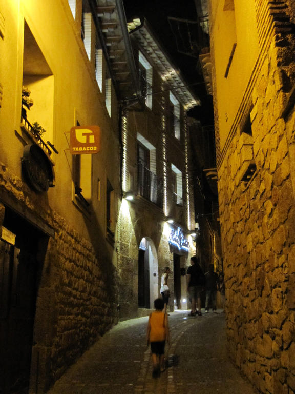 Hotel Castillo De Alquézar Buitenkant foto
